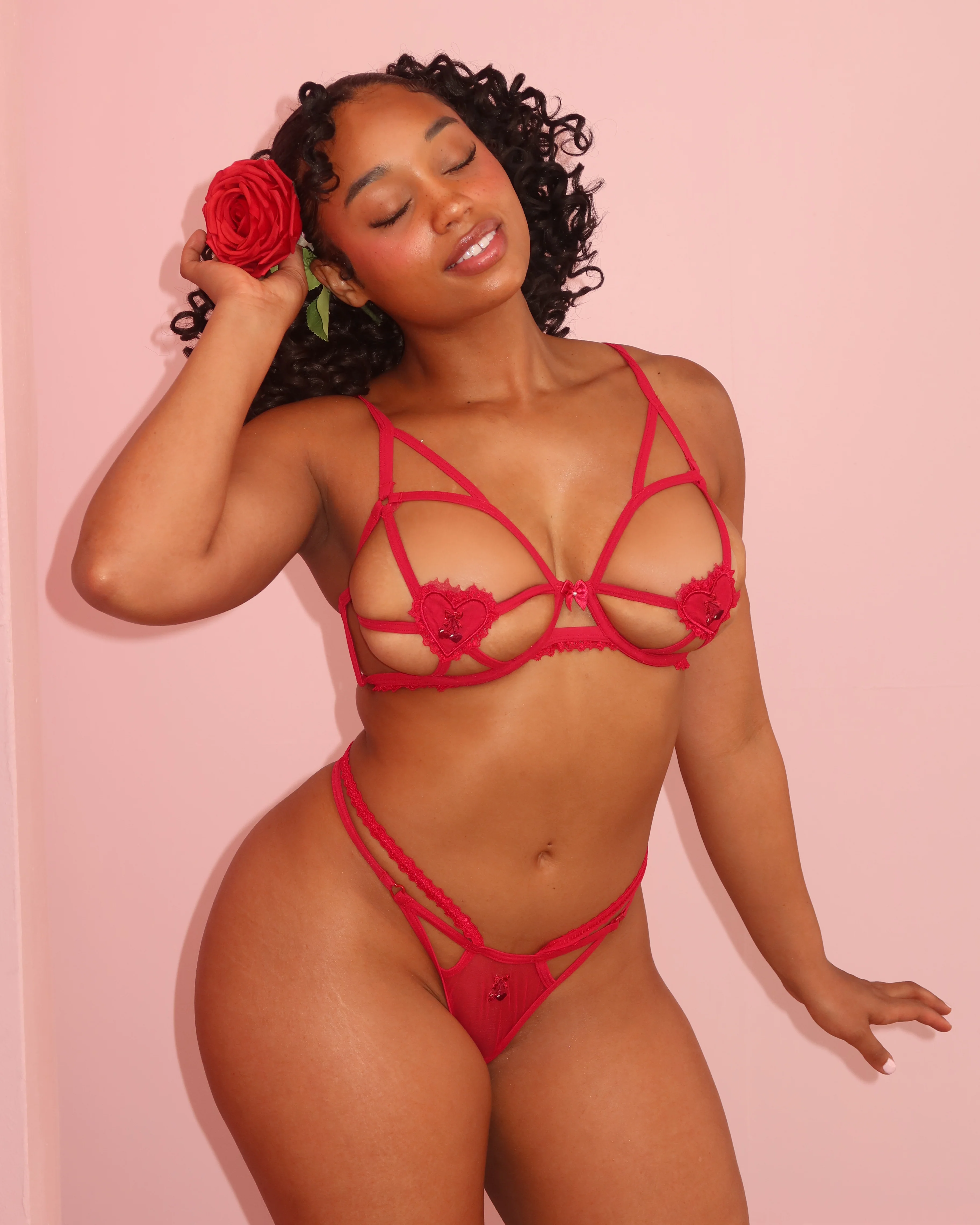 Scarlet Lingerie Set in Red - Image 5